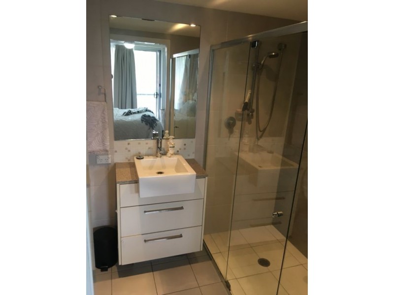 5106/12 Executive Drive, Burleigh Waters QLD 4220