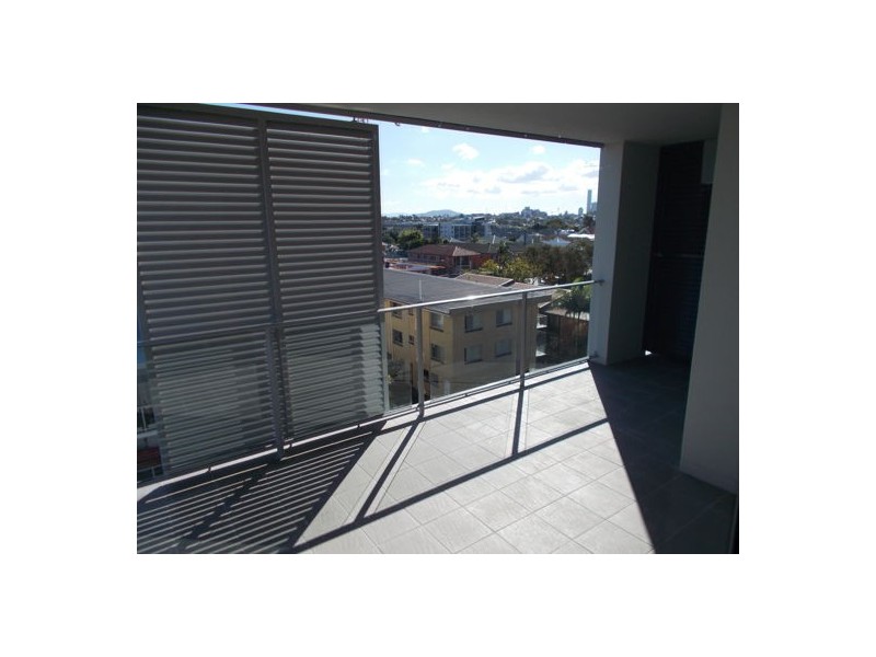 48 / 25-29 Regent Street, Woolloongabba QLD 4102