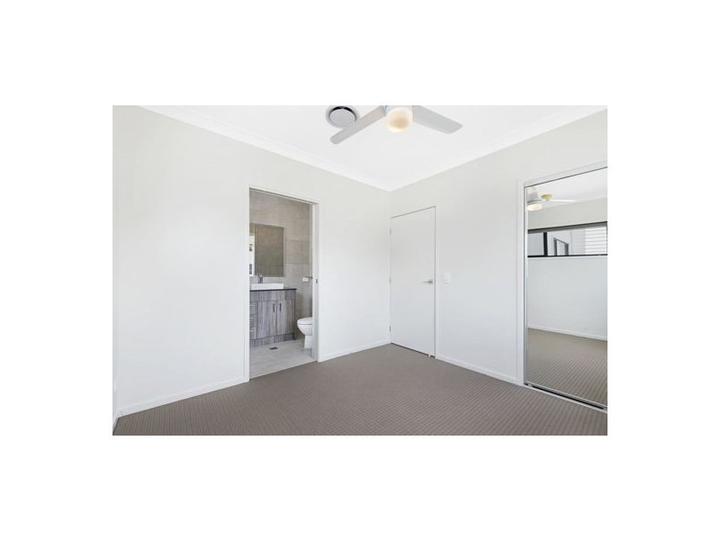 15 Arrosa Street, Calamvale QLD 4116