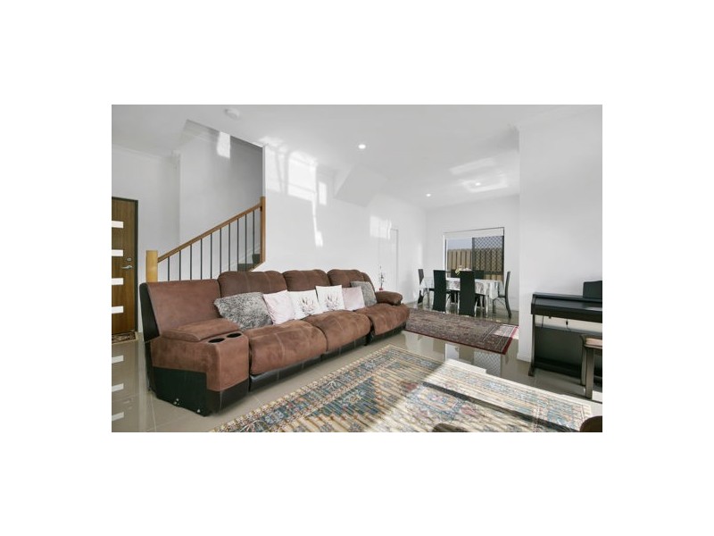 3/64 Ormskirk st, Calamvale QLD 4116