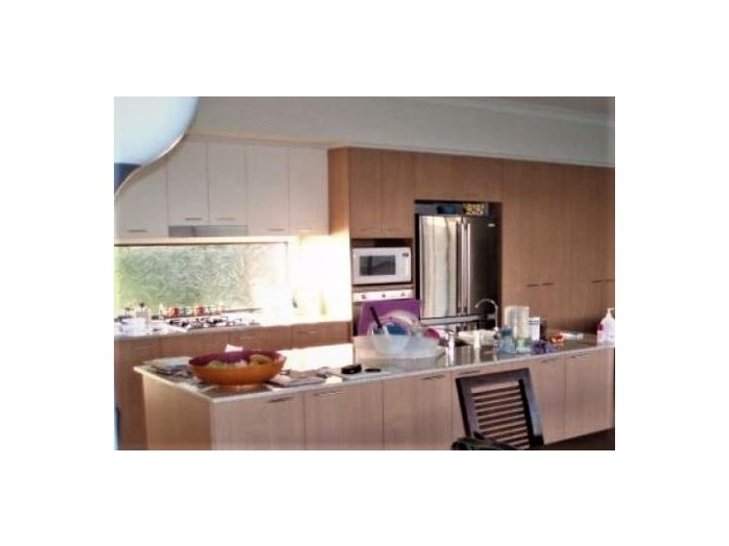 41 Mossvale Drive, Wakerley QLD 4154