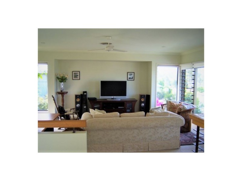 41 Mossvale Drive, Wakerley QLD 4154