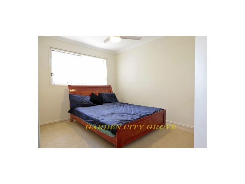 30 25 Buckingham Place, Eight Mile Plains QLD 4113