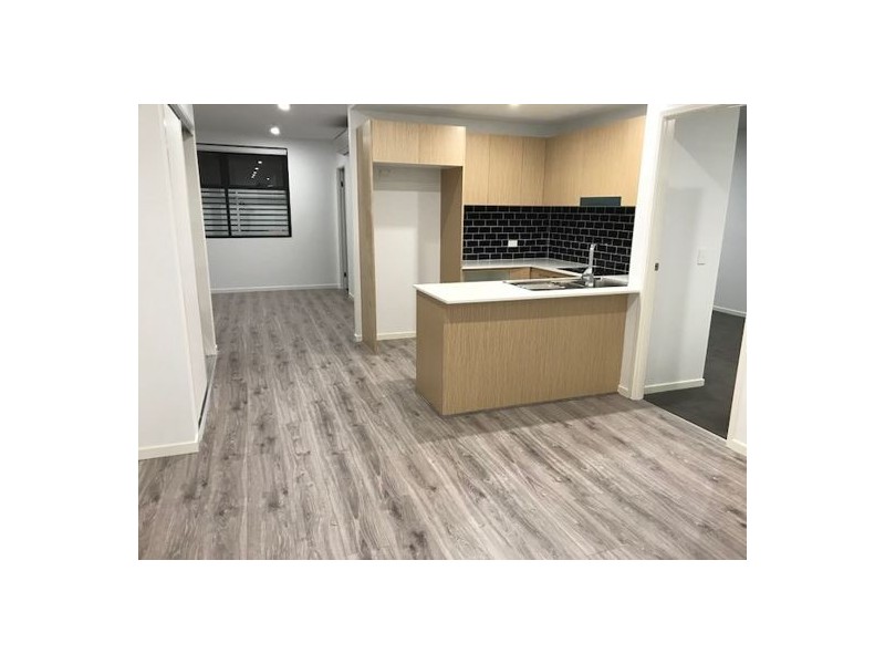 U305/57 57 Ludwick street, Cannon Hill QLD 4170