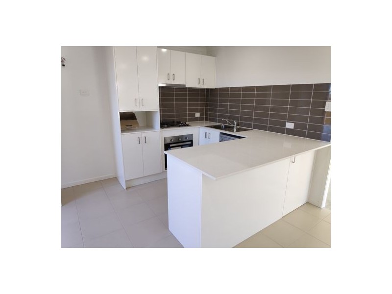 2-10/19 Short Street, Boronia Heights QLD 4124