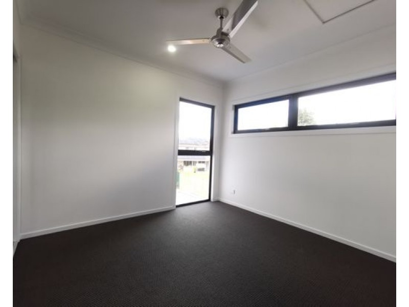 4/166 Nottingham Rd, Parkinson QLD 4115