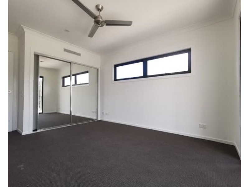 4/166 Nottingham Rd, Parkinson QLD 4115