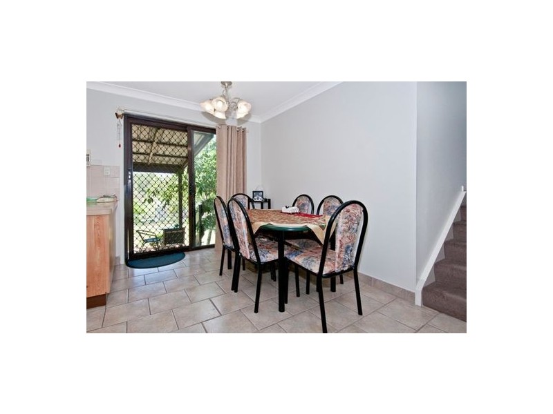 7 Kraatz Ave, Loganlea QLD 4131
