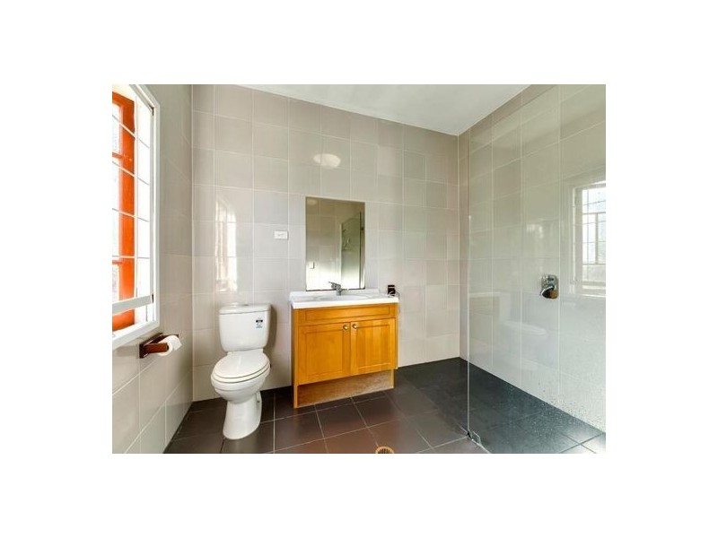 15 Woodlea Street, Moorooka QLD 4105