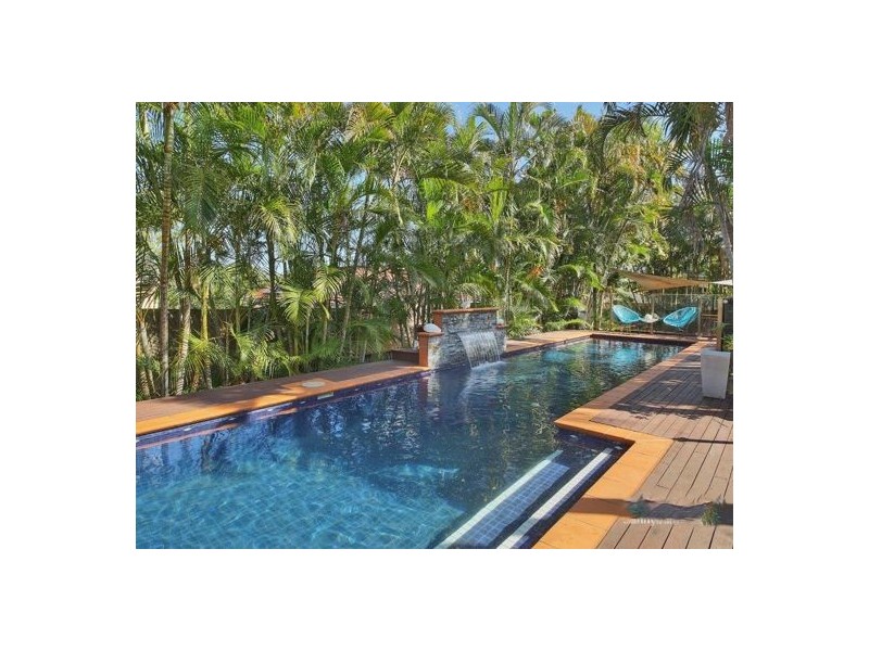 16 Ngairi Close, Eight Mile Plains QLD 4113