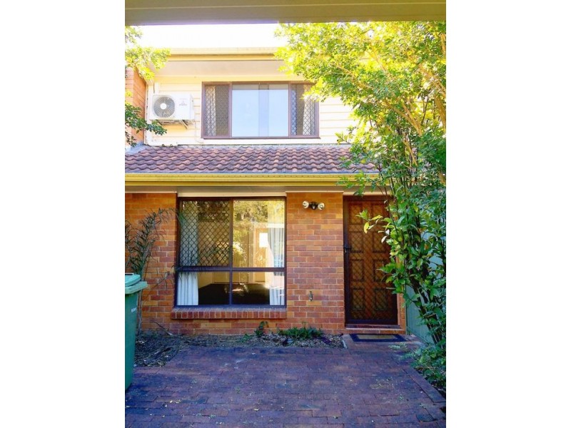 12 123 Barbaralla Drive, Springwood QLD 4127