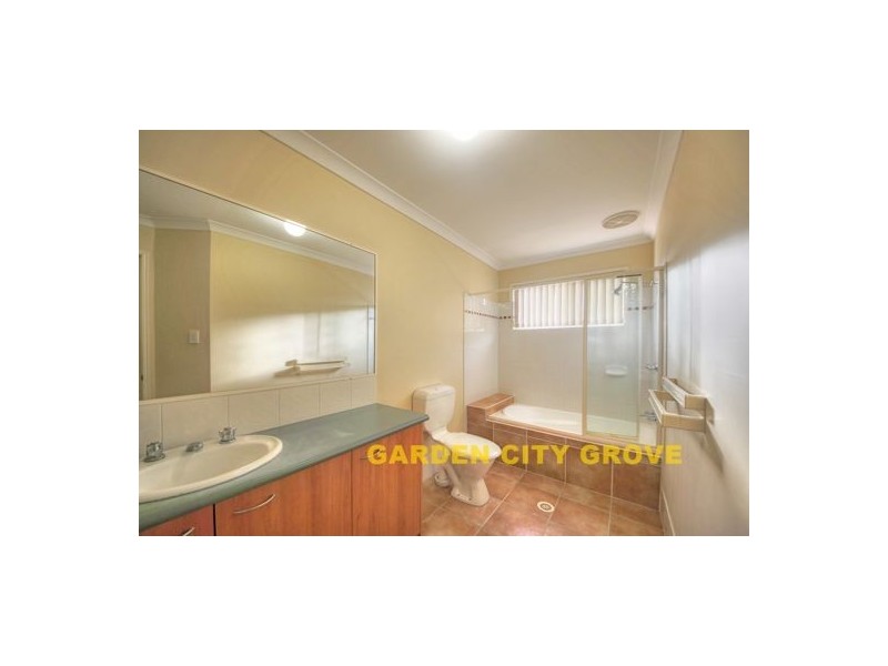 25 25 Buckingham Place, Eight Mile Plains QLD 4113