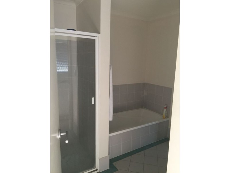 35 16 Crescent Avenue, Mermaid Beach QLD 4218