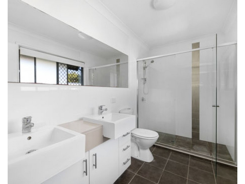 82/37 Slobodian ave, Eight Mile Plains QLD 4113