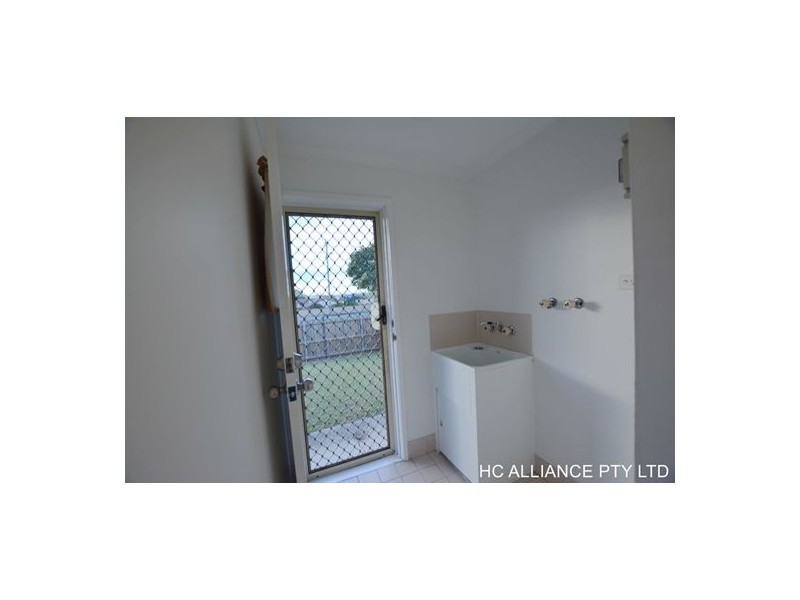 1 452 Hellawell Rd, Sunnybank Hills QLD 4109