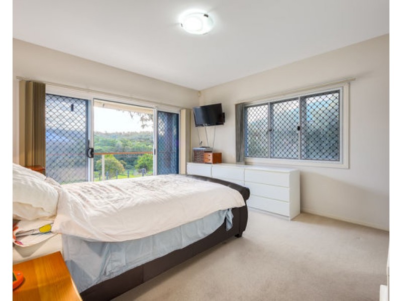 9 Bunya Lake Court, Bunya QLD 4055