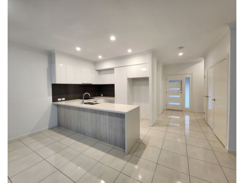 10/46 Avondale Cr, Parkinson QLD 4115