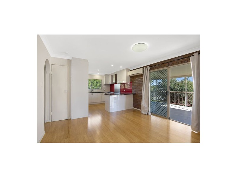 223 Broadwater Road, Mansfield QLD 4122