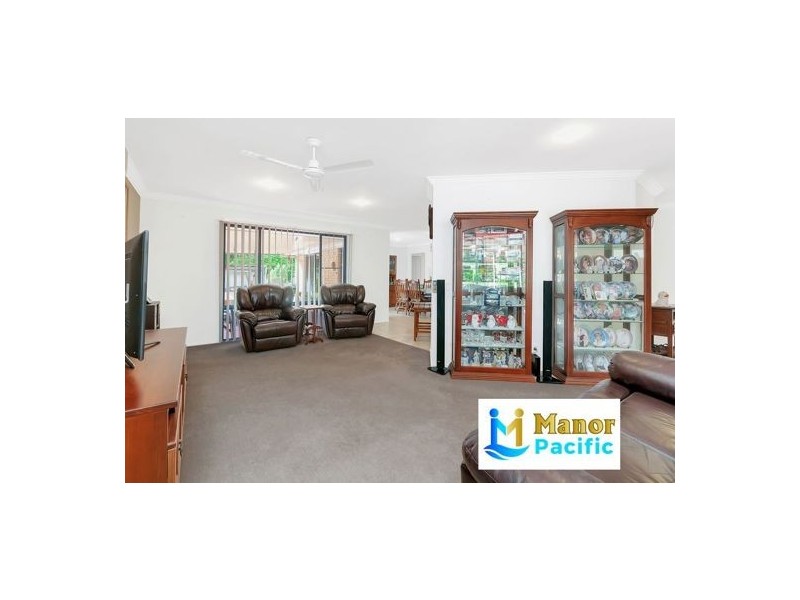 5 Cleland Court, Parkinson QLD 4115