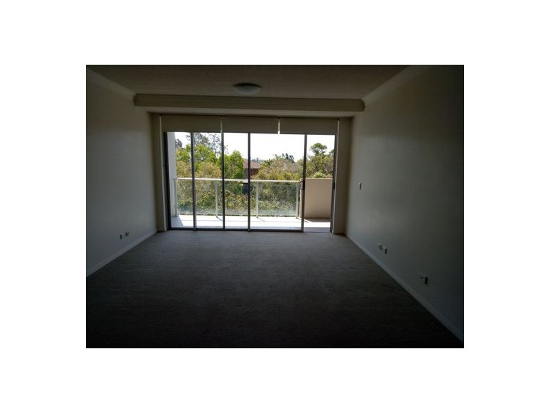 3402 14 Executive Drive, Burleigh Waters QLD 4220
