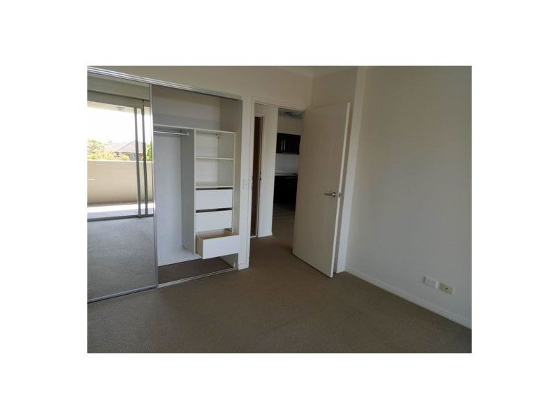 3402 14 Executive Drive, Burleigh Waters QLD 4220