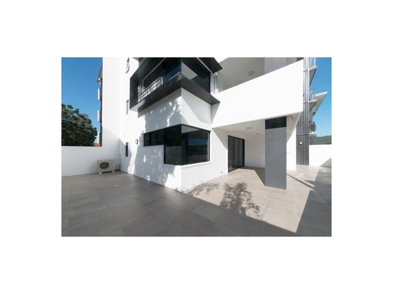 204/30 York Street, Indooroopilly QLD 4068