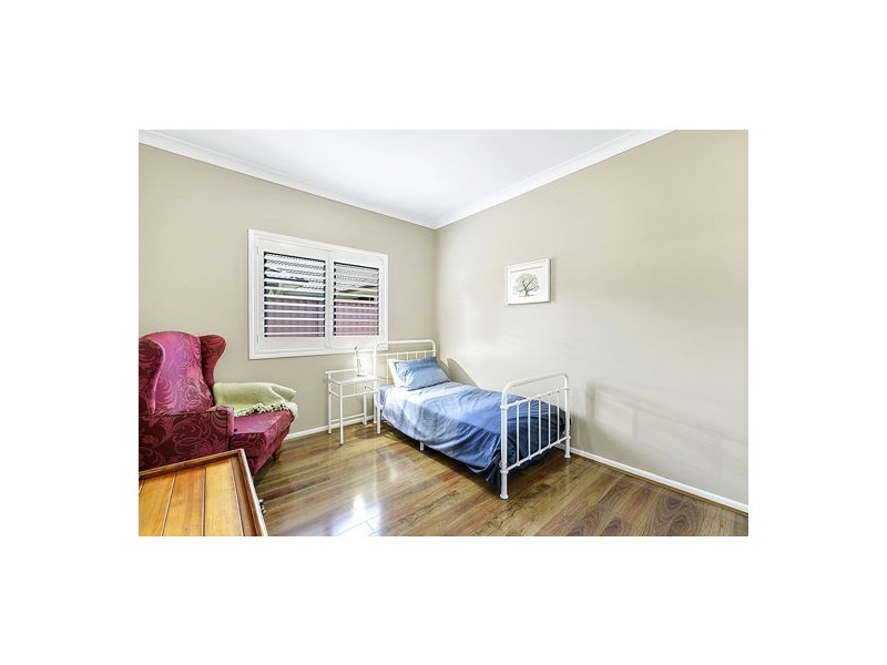 8 Stringybark Drive, Molendinar QLD 4214