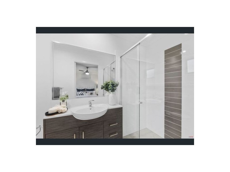 11A/45 Benfer Road, Victoria Point QLD 4165