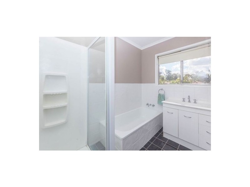 20 Malmrose Street, Wishart QLD 4122