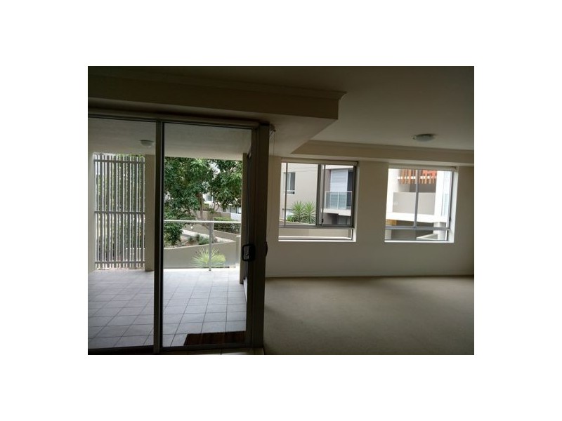 5206/12 Executive Drive, Burleigh Waters QLD 4220