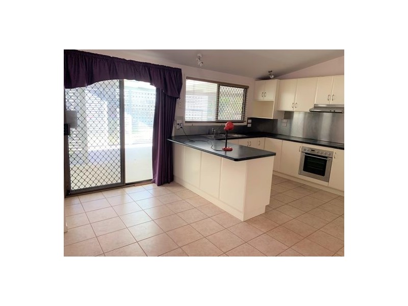 67 Albyn Rd, Sunnybank QLD 4109