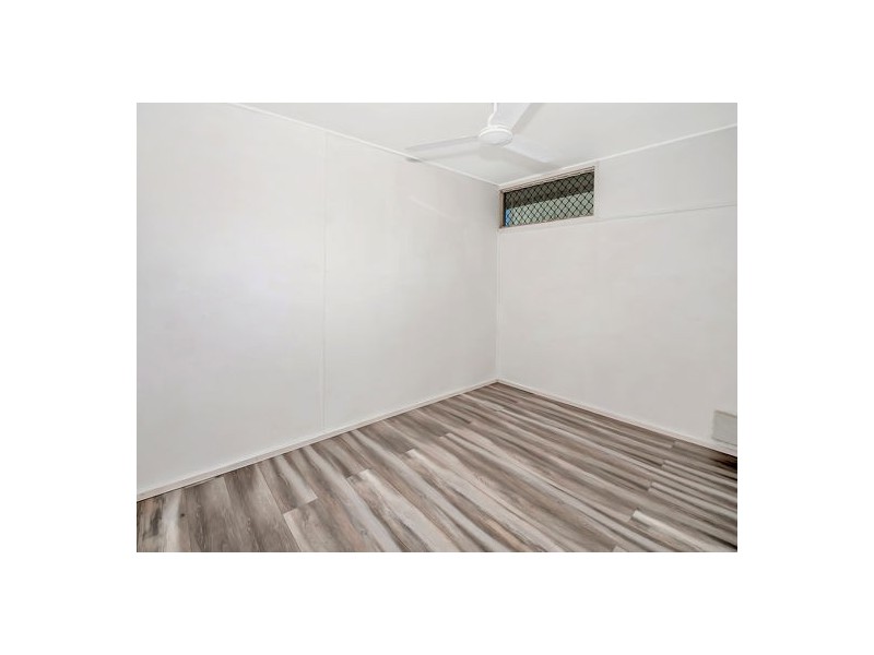 34 Rutherford Street, Cairns North QLD 4870