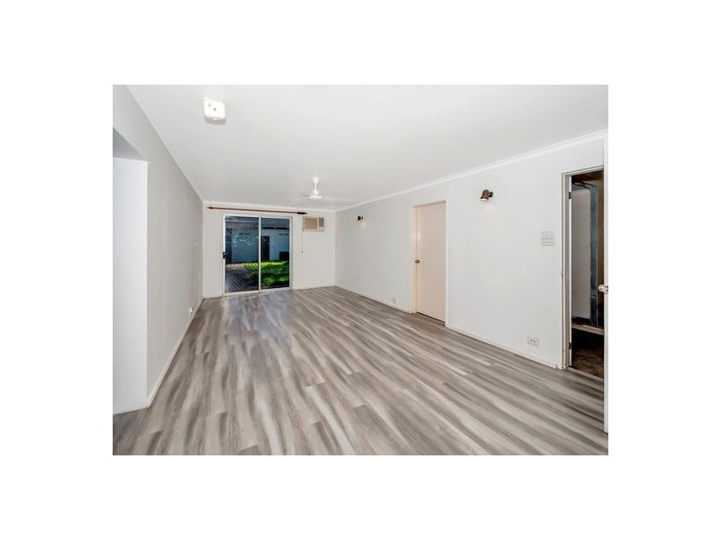 34 Rutherford Street, Cairns North QLD 4870