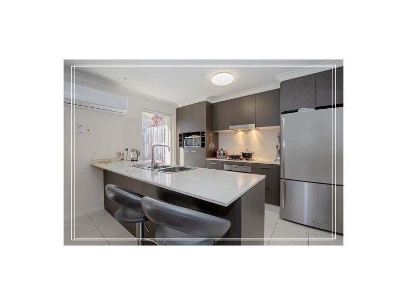 43/1 Belongil Street, Pacific Pines QLD 4211