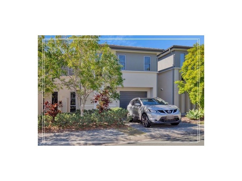 43/1 Belongil Street, Pacific Pines QLD 4211