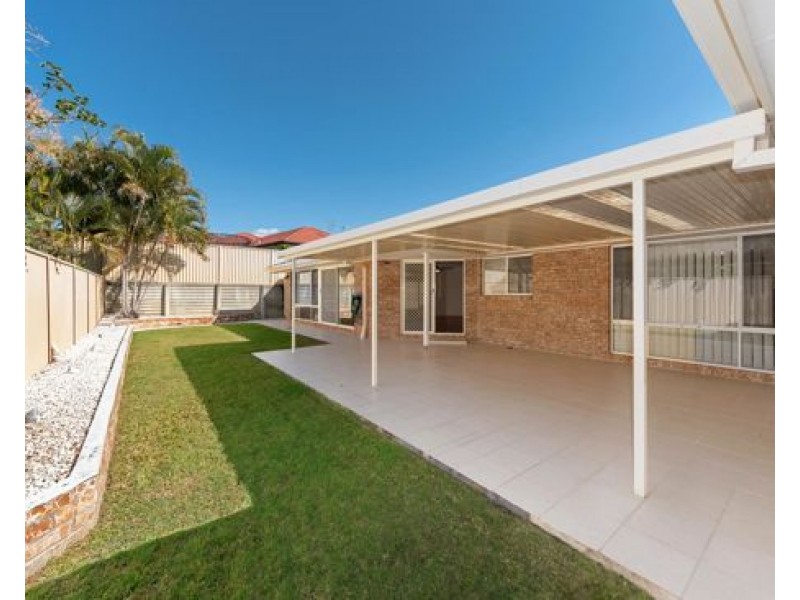 9 Applegum Place, Molendinar QLD 4214