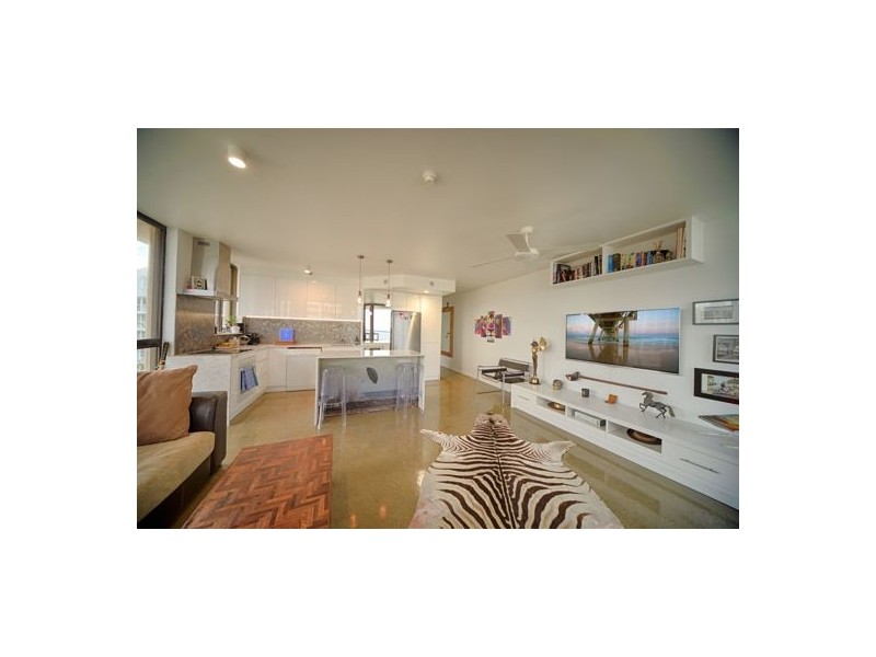 23 219 Surf Parade, Broadbeach QLD 4218