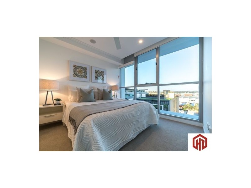 61K 42 Wyandra Street, Newstead QLD 4006