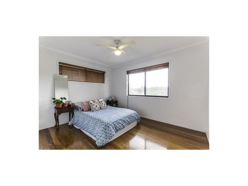 24 Gonzales Street, Macgregor QLD 4109