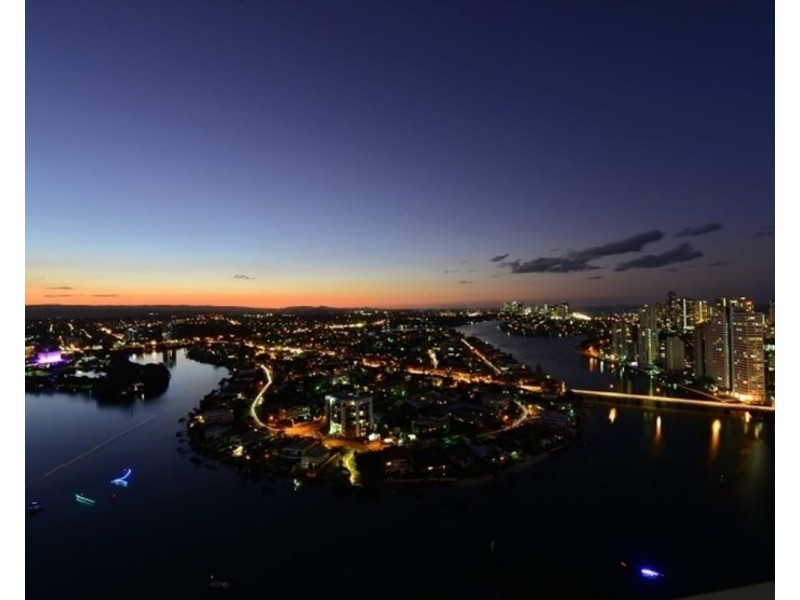 03/4 Wahroonga Place, Surfers Paradise QLD 4217