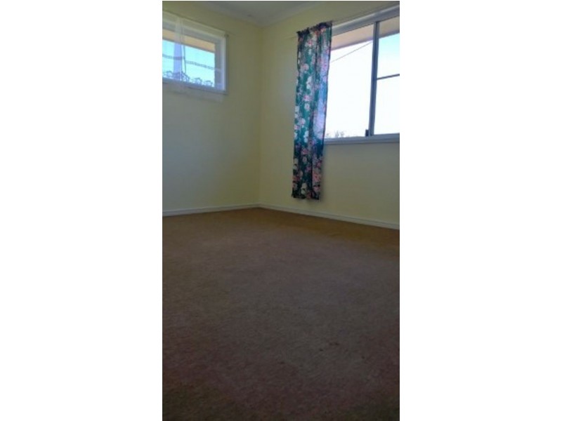 1/2 Hazelnut Drive, Caboolture South QLD 4510