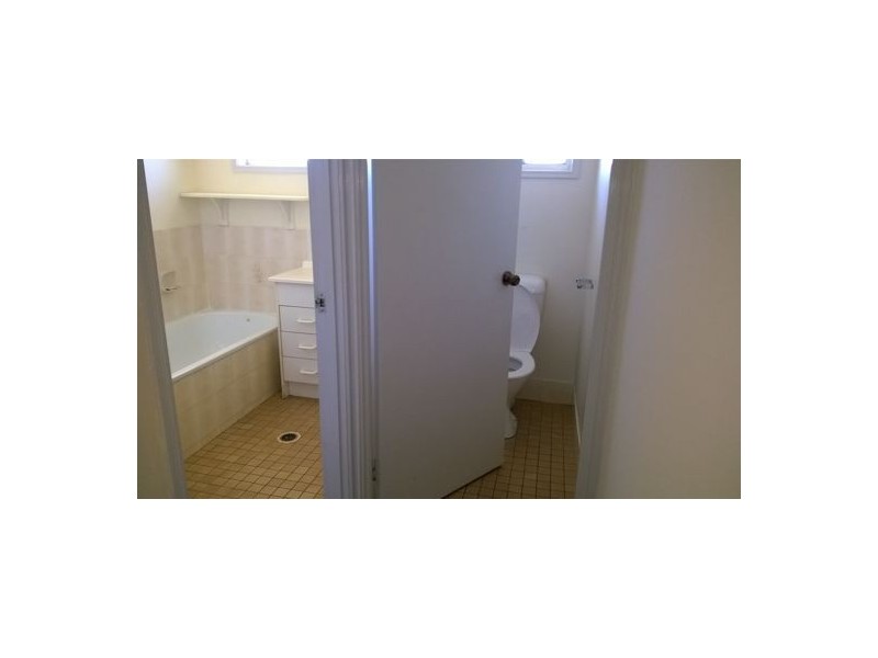 1/2 Hazelnut Drive, Caboolture South QLD 4510