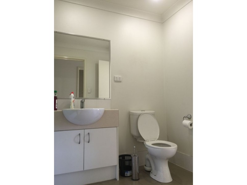 Unit 7, 8 Rosegum Pl, Redbank Plains QLD 4301