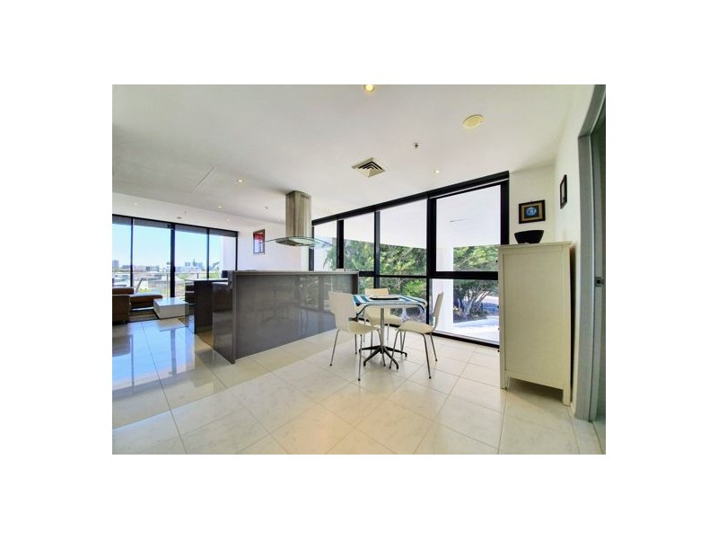 04 4 Wahroonga Place Surfers Paradise QLD 4217, Surfers Paradise QLD 4217