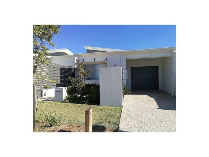 80/20 Salisbury Street, Redland Bay QLD 4165