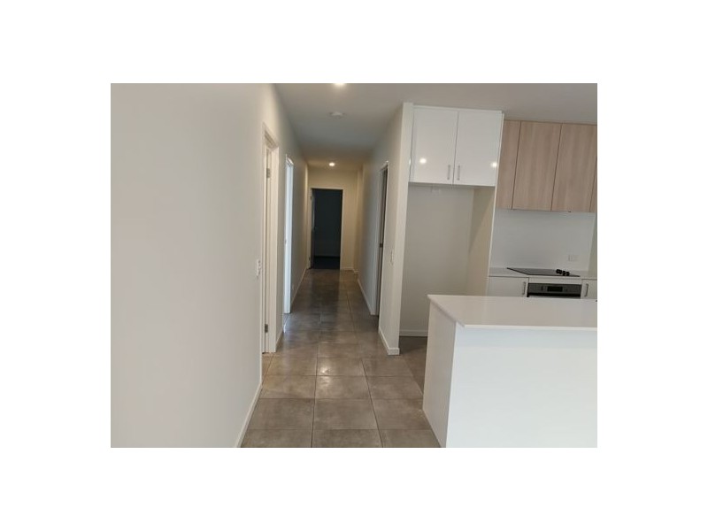 80/20 Salisbury Street, Redland Bay QLD 4165