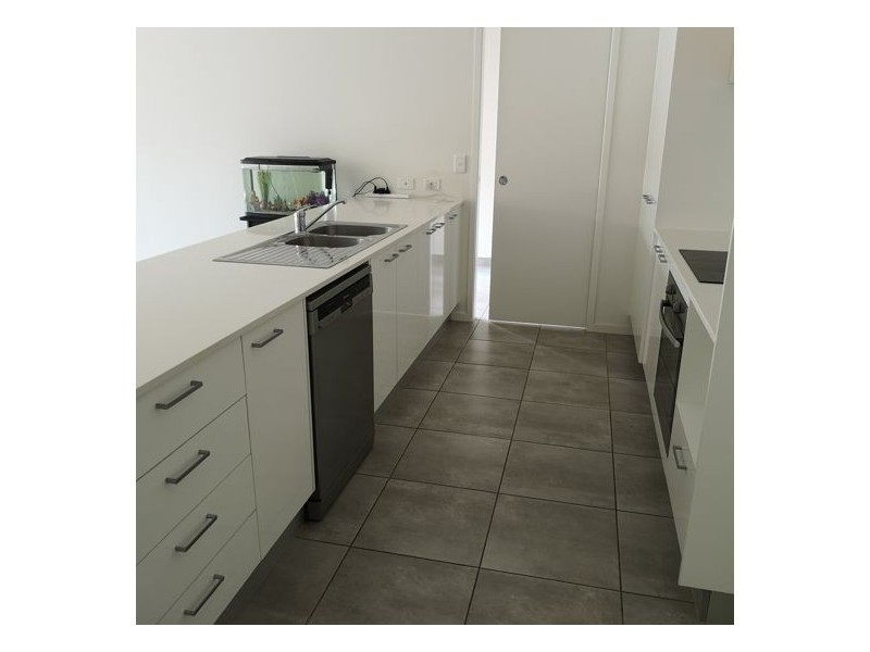 9/20 Salisbury Street, Redland Bay QLD 4165