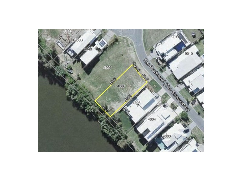 4006 The Boulevarde, Benowa QLD 4217