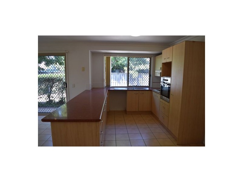 13 Groves Crescent, Boondall QLD 4034