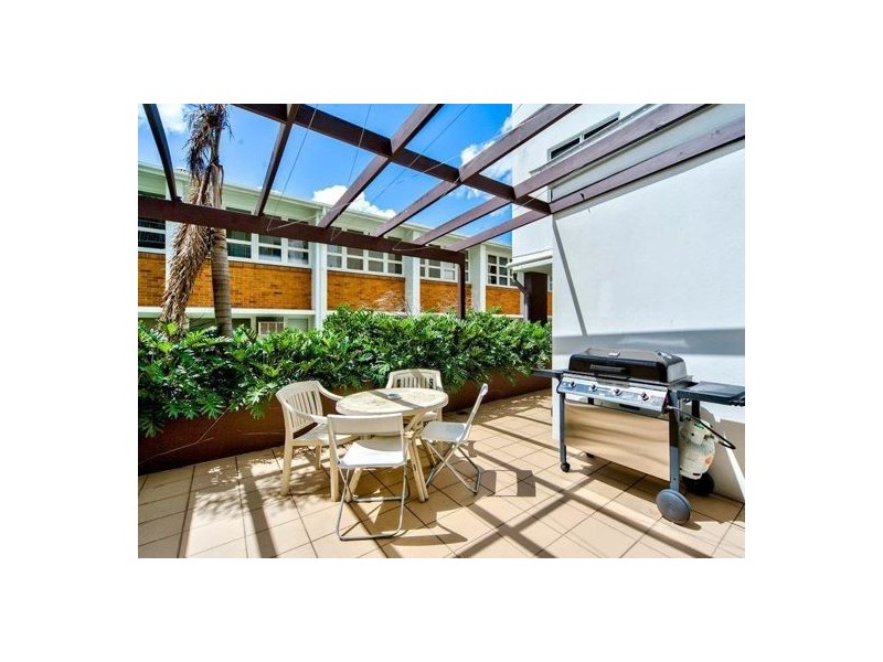 82 Berwick St, Fortitude Valley QLD 4006